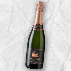 Putojantis vynas Vegalfaro Caprasia Cava Brut Nature Gran Reserva